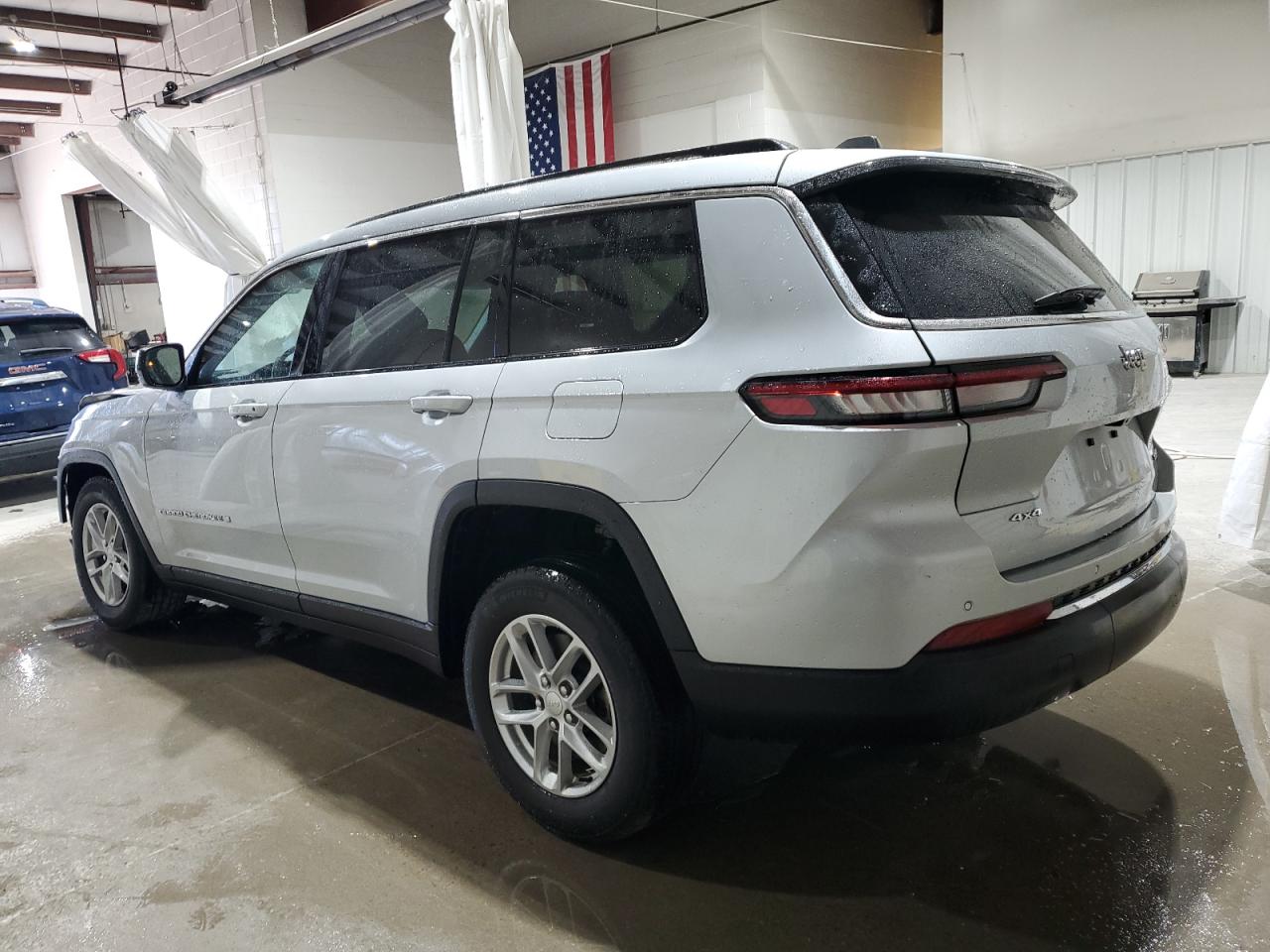 JEEP GRAND CHEROKEE L LAREDO