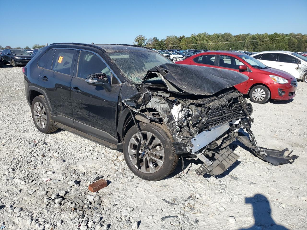 TOYOTA RAV4 XLE PREMIUM