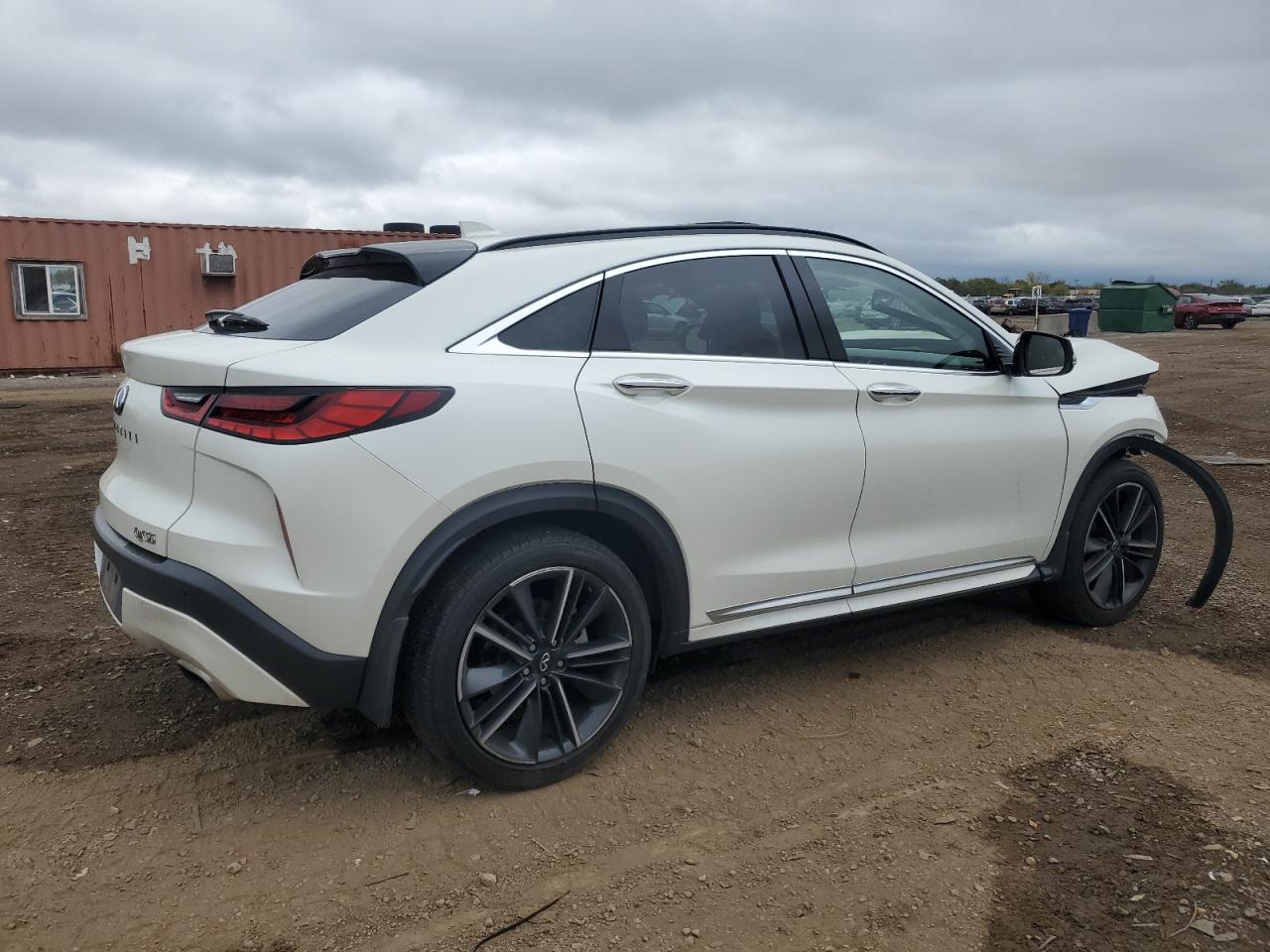 INFINITI QX55 ESSENTIAL