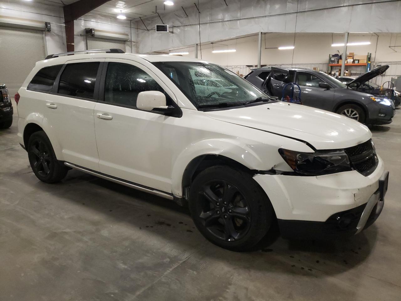 DODGE JOURNEY CROSSROAD