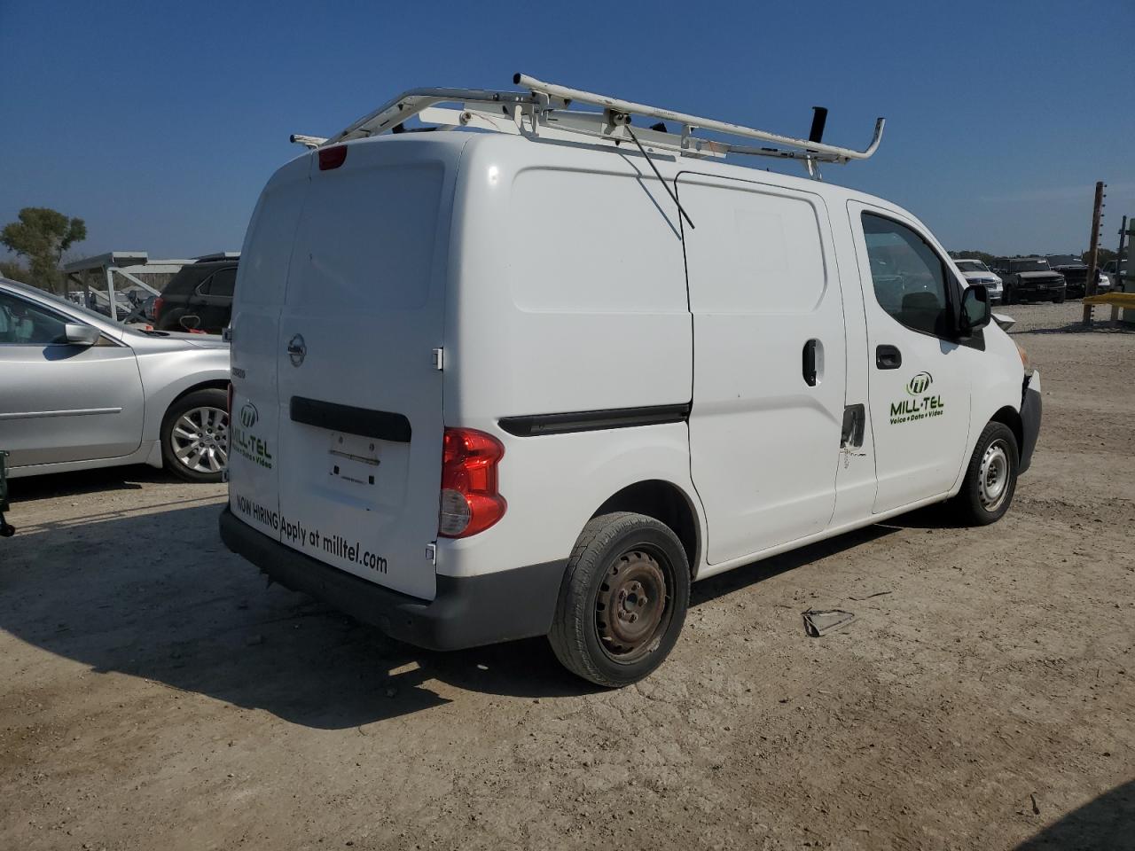 NISSAN NV200 2.5S