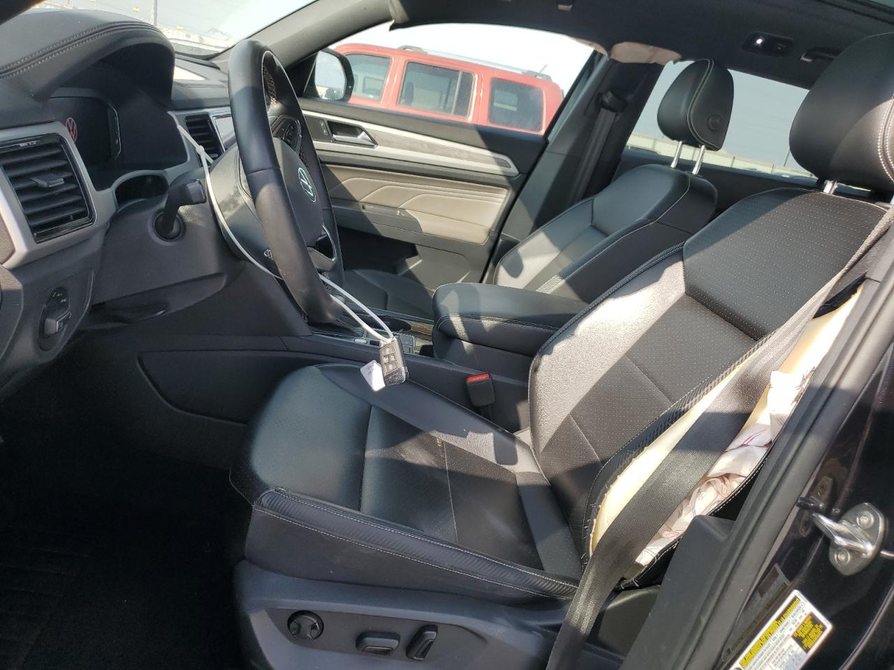 VOLKSWAGEN ATLAS CROSS SPORT SE