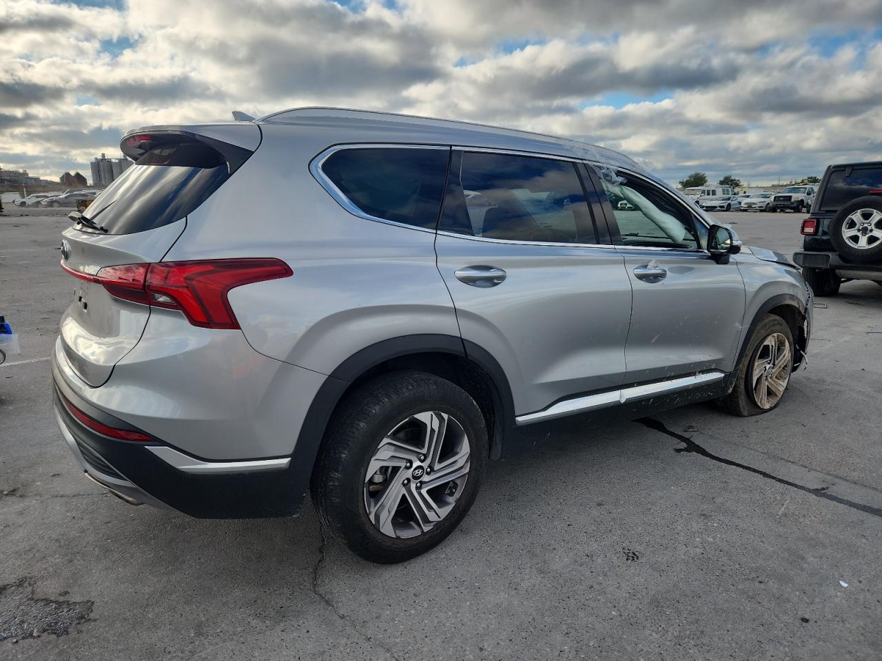 Lot #3311667240 2023 HYUNDAI SANTA FE S