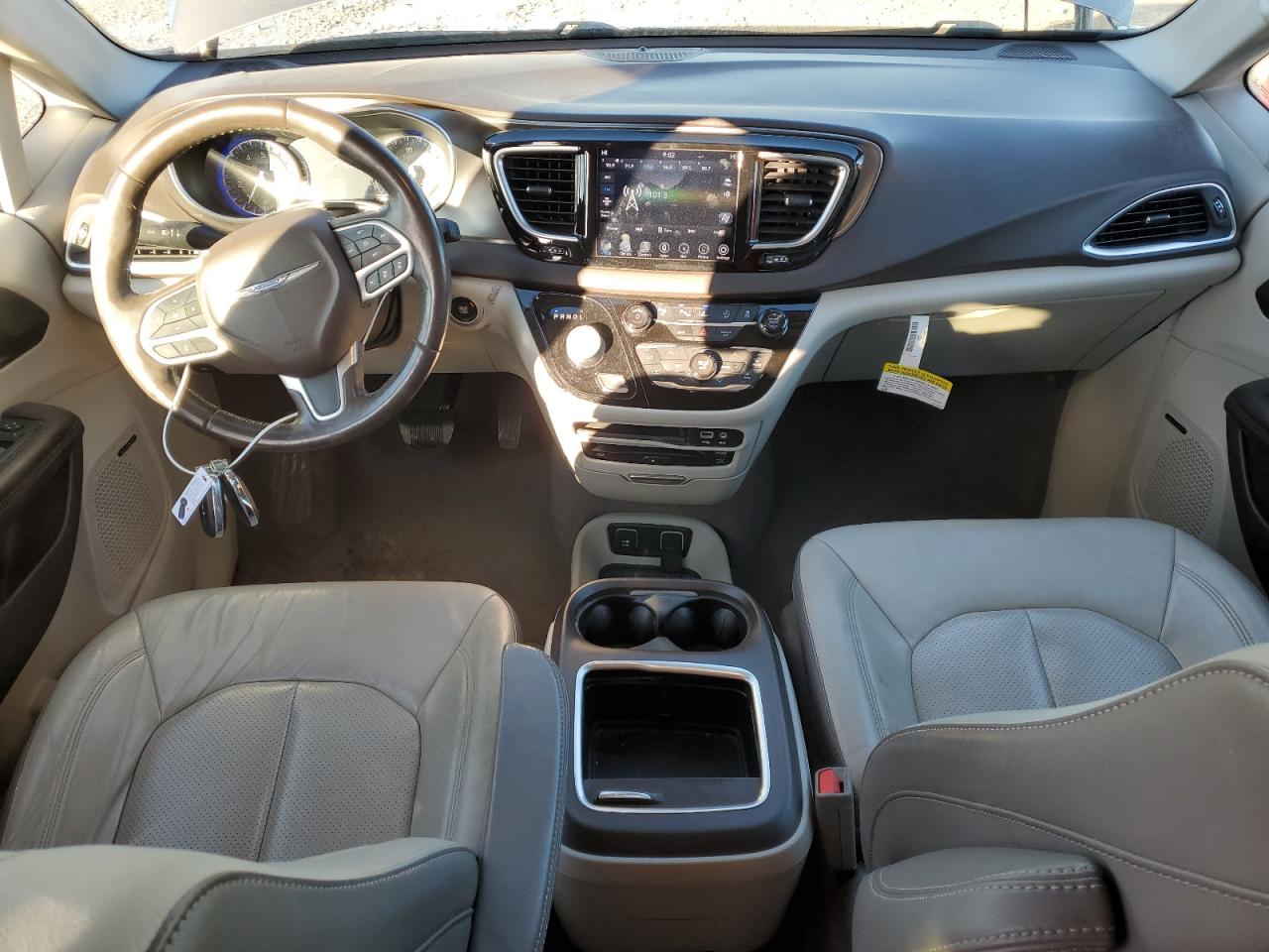 CHRYSLER PACIFICA TOURING L PLUS