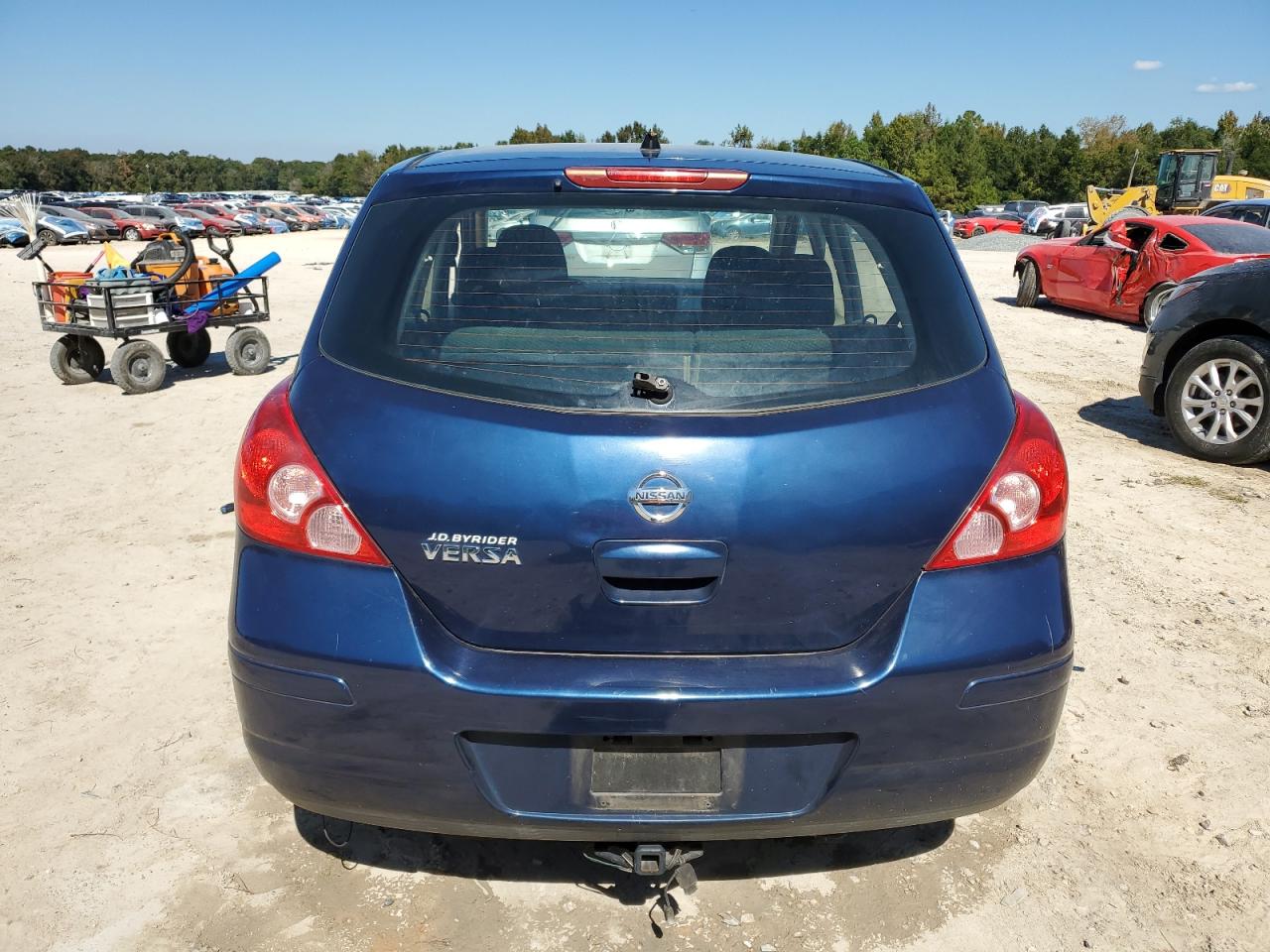 NISSAN VERSA S