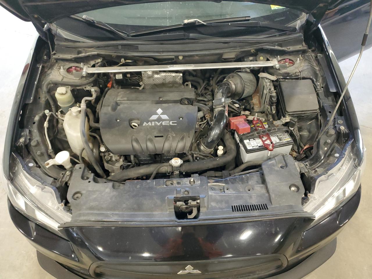 MITSUBISHI LANCER SE