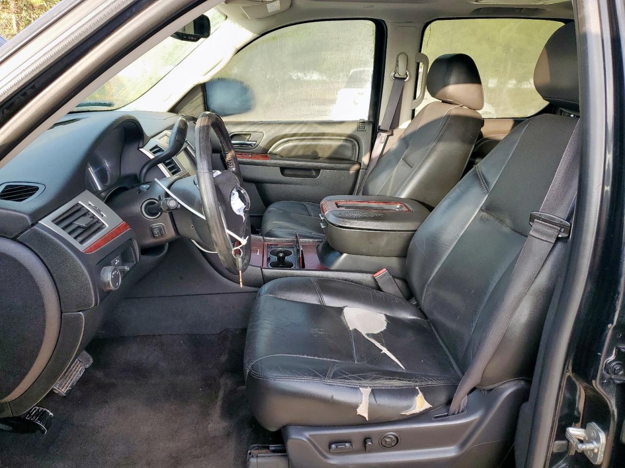 CADILLAC ESCALADE ESV PREMIUM