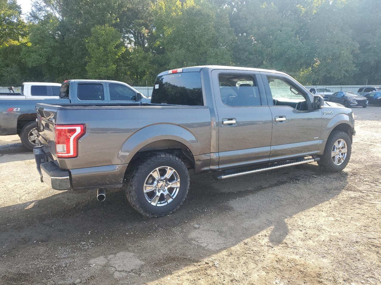 FORD F-150 SUPERCREW