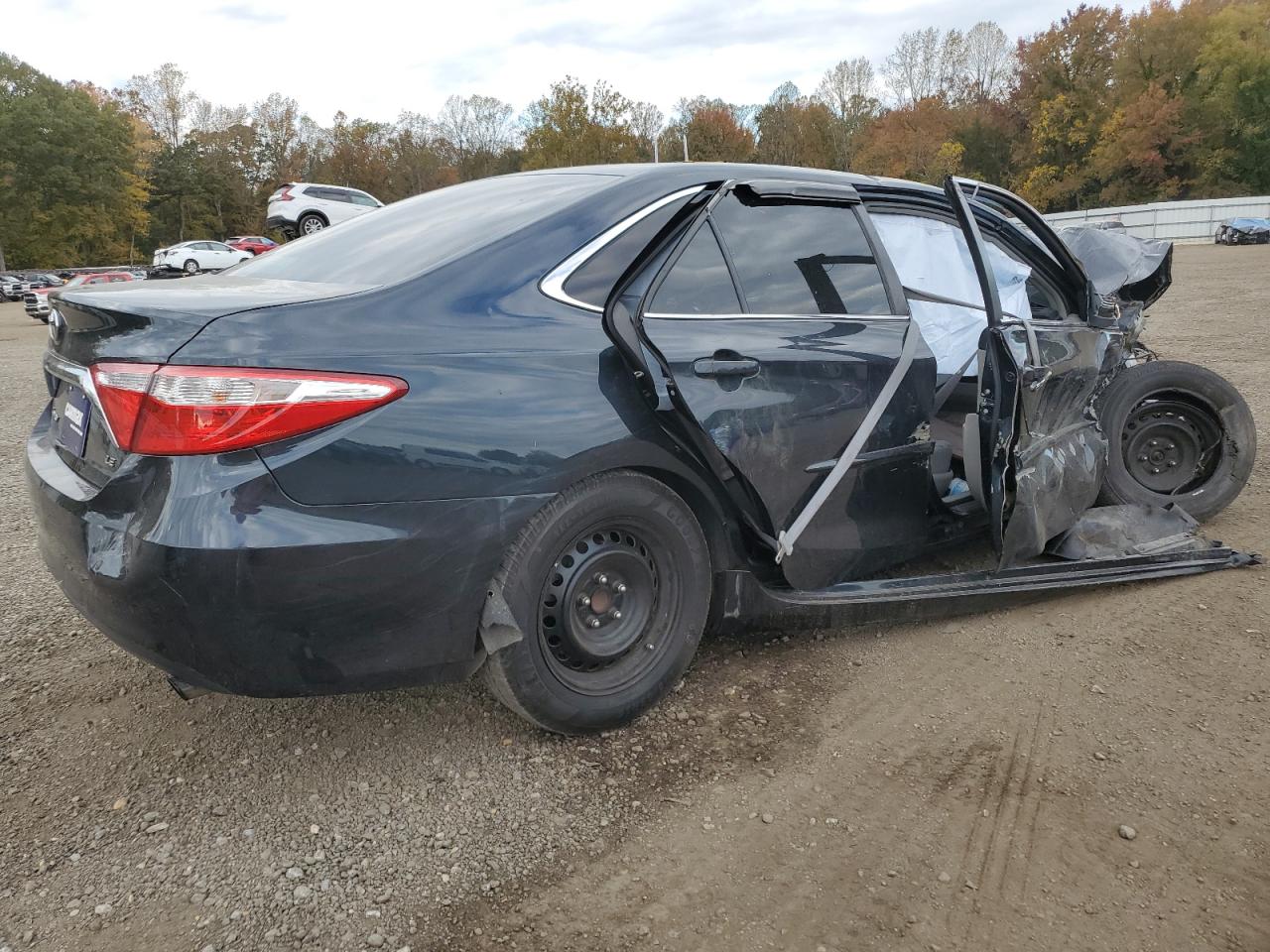 Lot #3311467234 2016 TOYOTA CAMRY LE