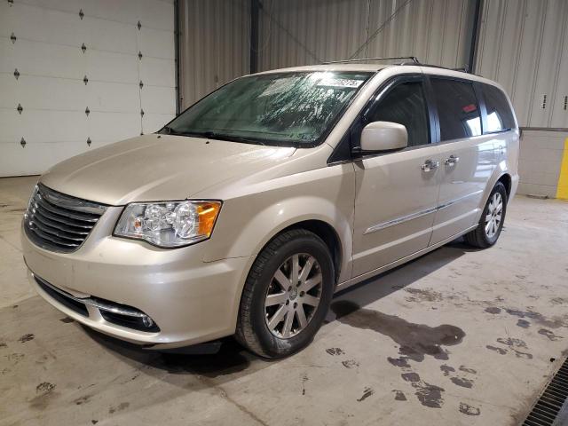2016 CHRYSLER TOWN & COU #3304721953