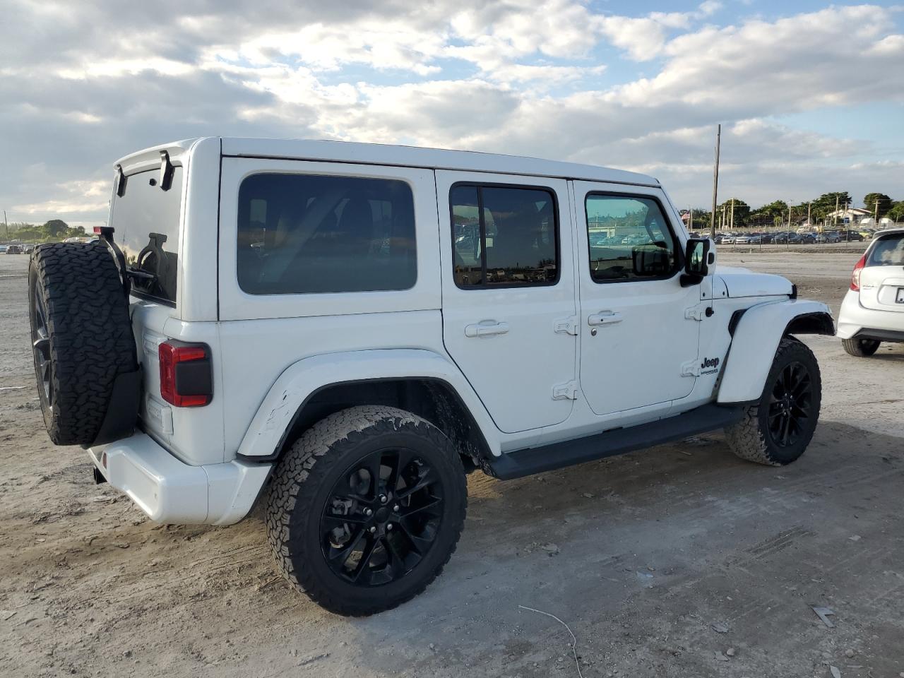JEEP WRANGLER SAHARA