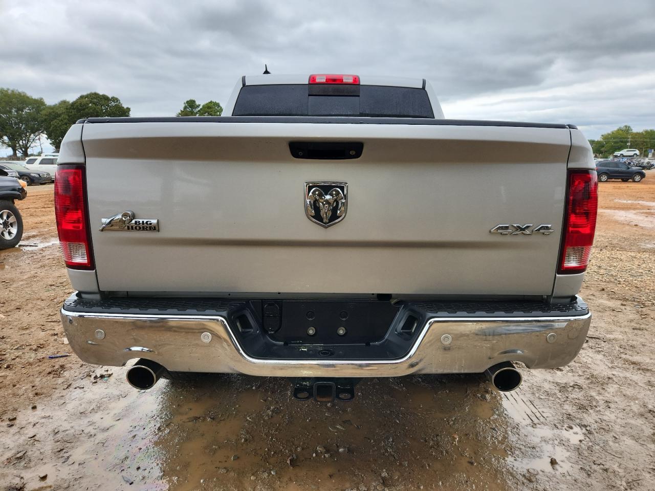 RAM 1500 SLT
