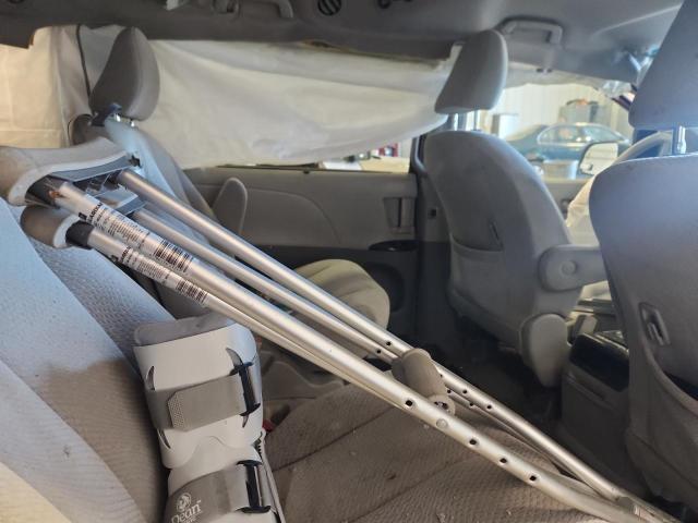 2012 TOYOTA SIENNA LE - 5TDKK3DC2CS228494