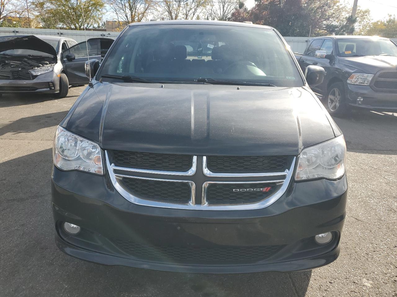 DODGE GRAND CARAVAN SXT