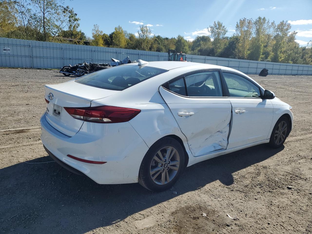 HYUNDAI ELANTRA SEL