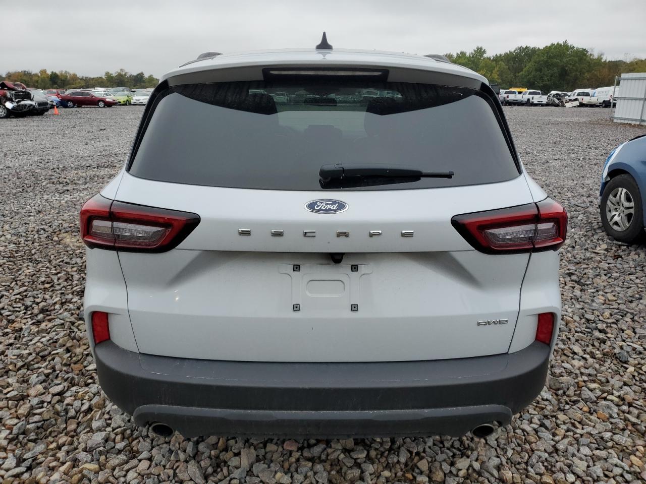 FORD ESCAPE ST LINE SELECT