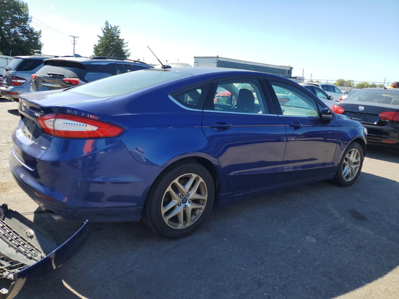 FORD FUSION SE