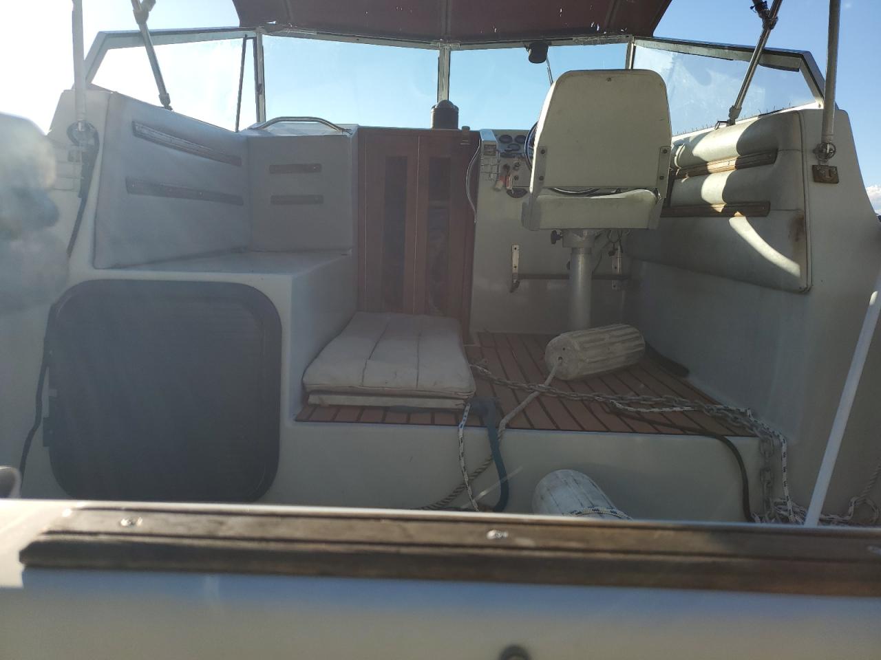 Lot #3271848684 1985 CELEBRITY BOWRIDE