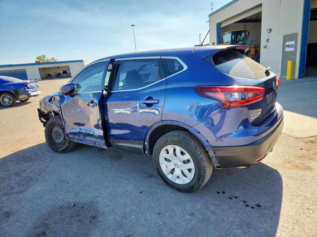 NISSAN ROGUE SPORT S