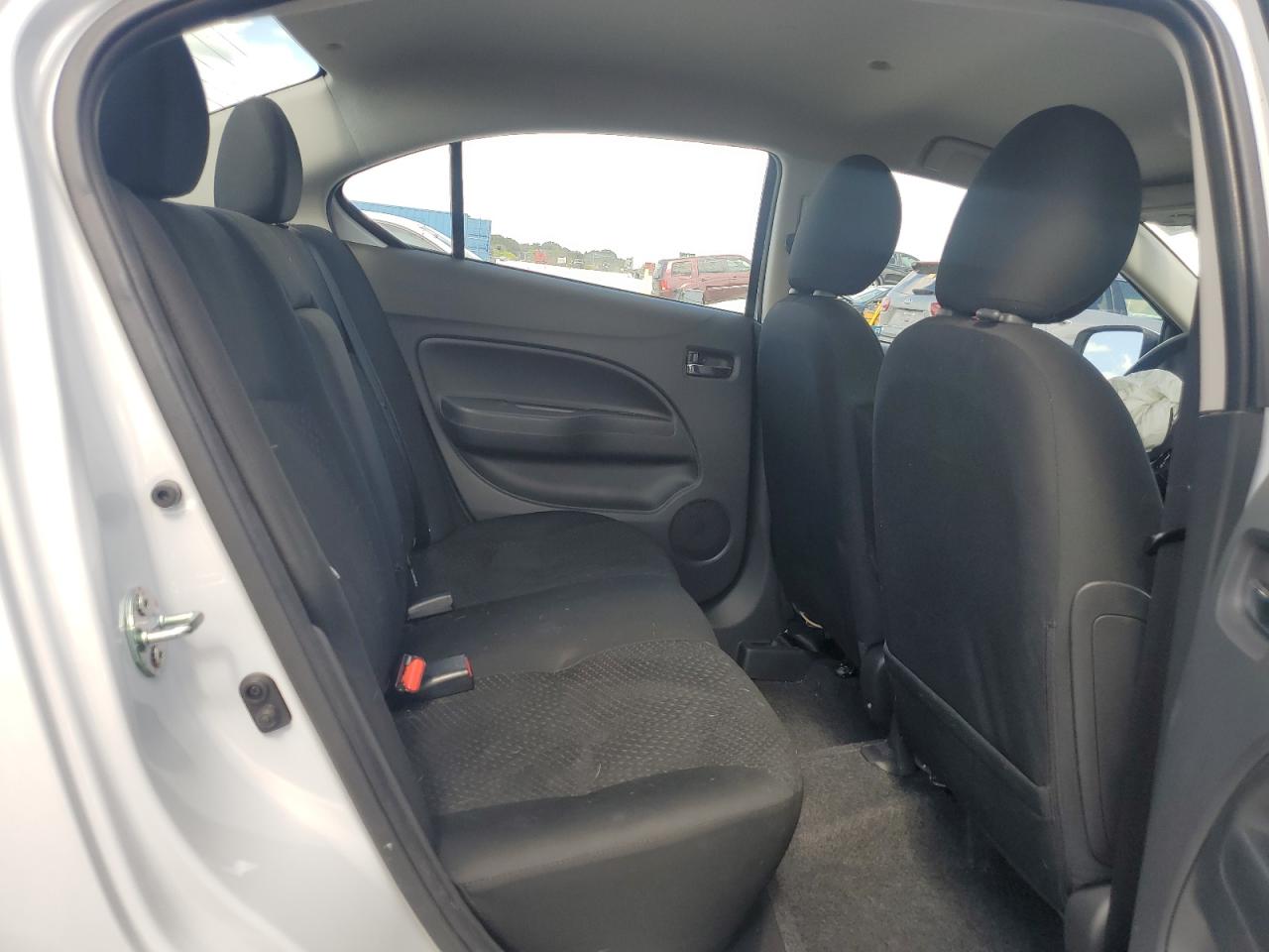 MITSUBISHI MIRAGE G4 SE