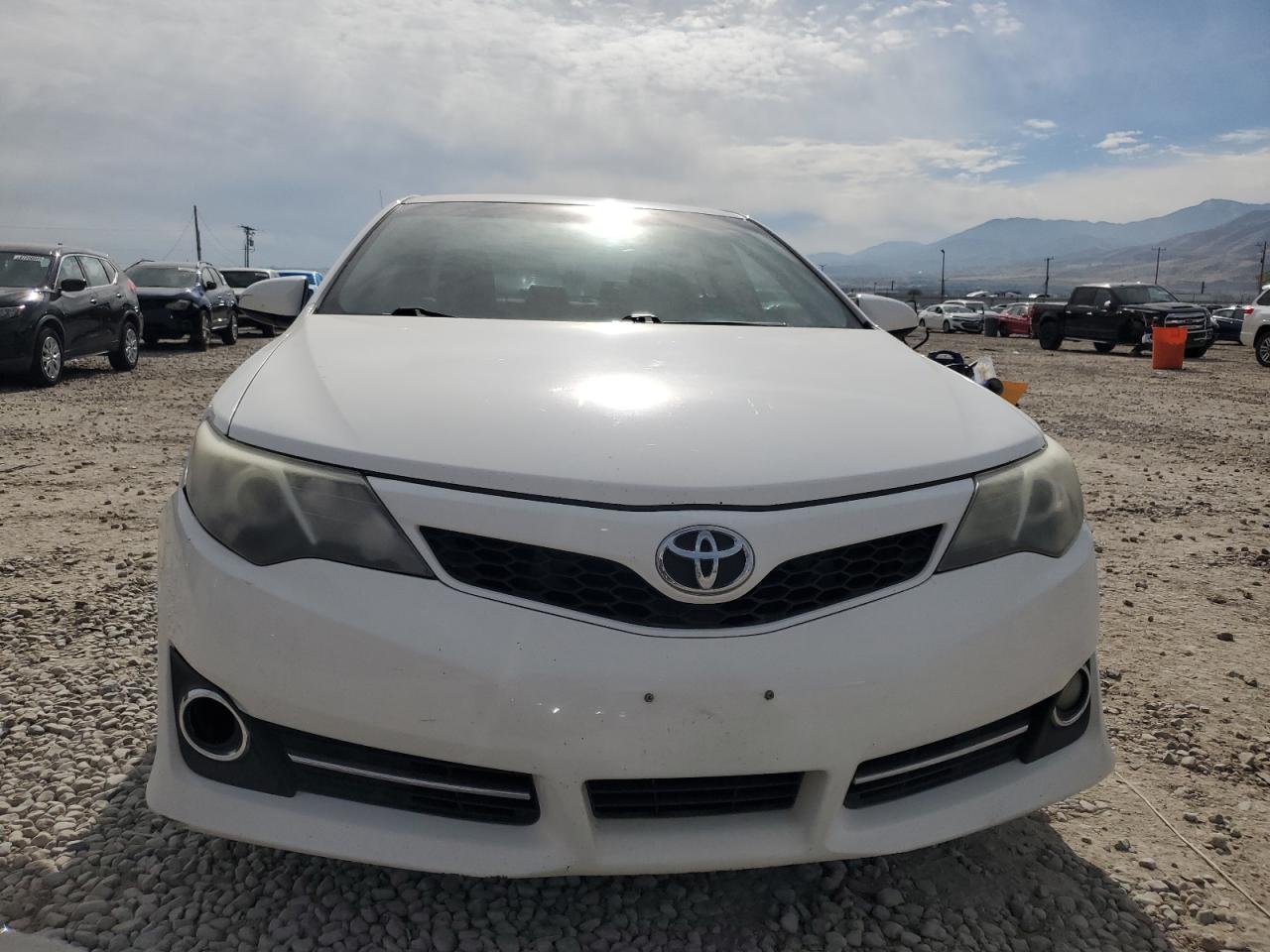TOYOTA CAMRY L