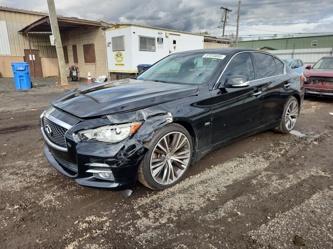 INFINITI Q50 PREMIUM