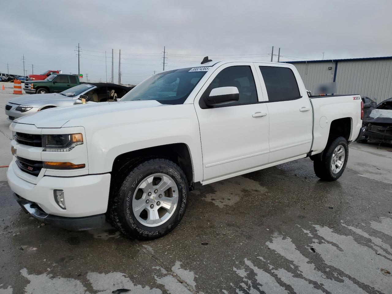 CHEVROLET SILVERADO K1500 LT