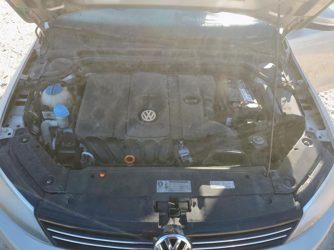 Lot #3304817537 2013 VOLKSWAGEN JETTA SEL