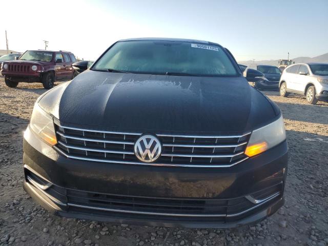 2017 VOLKSWAGEN PASSAT SE - 1VWBT7A3XHC020765