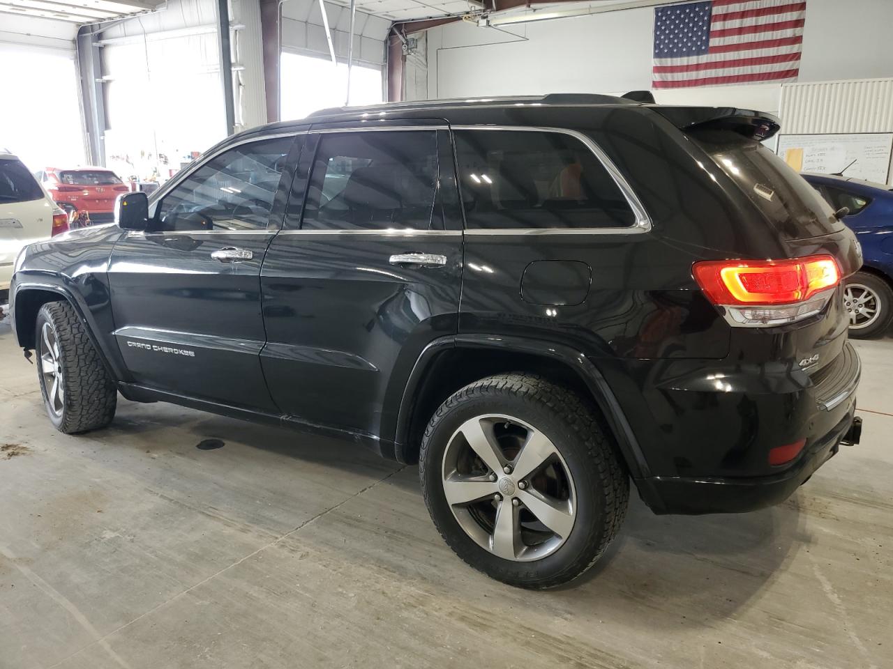 JEEP GRAND CHEROKEE OVERLAND