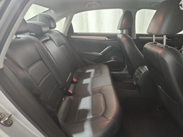 2020 VOLKSWAGEN PASSAT SE 1VWSA7A33LC017818