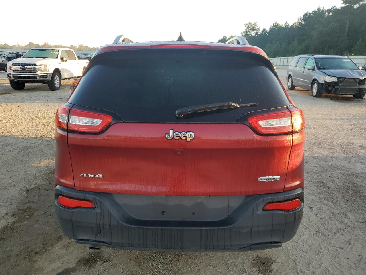 JEEP GRAND CHEROKEE LATITUDE