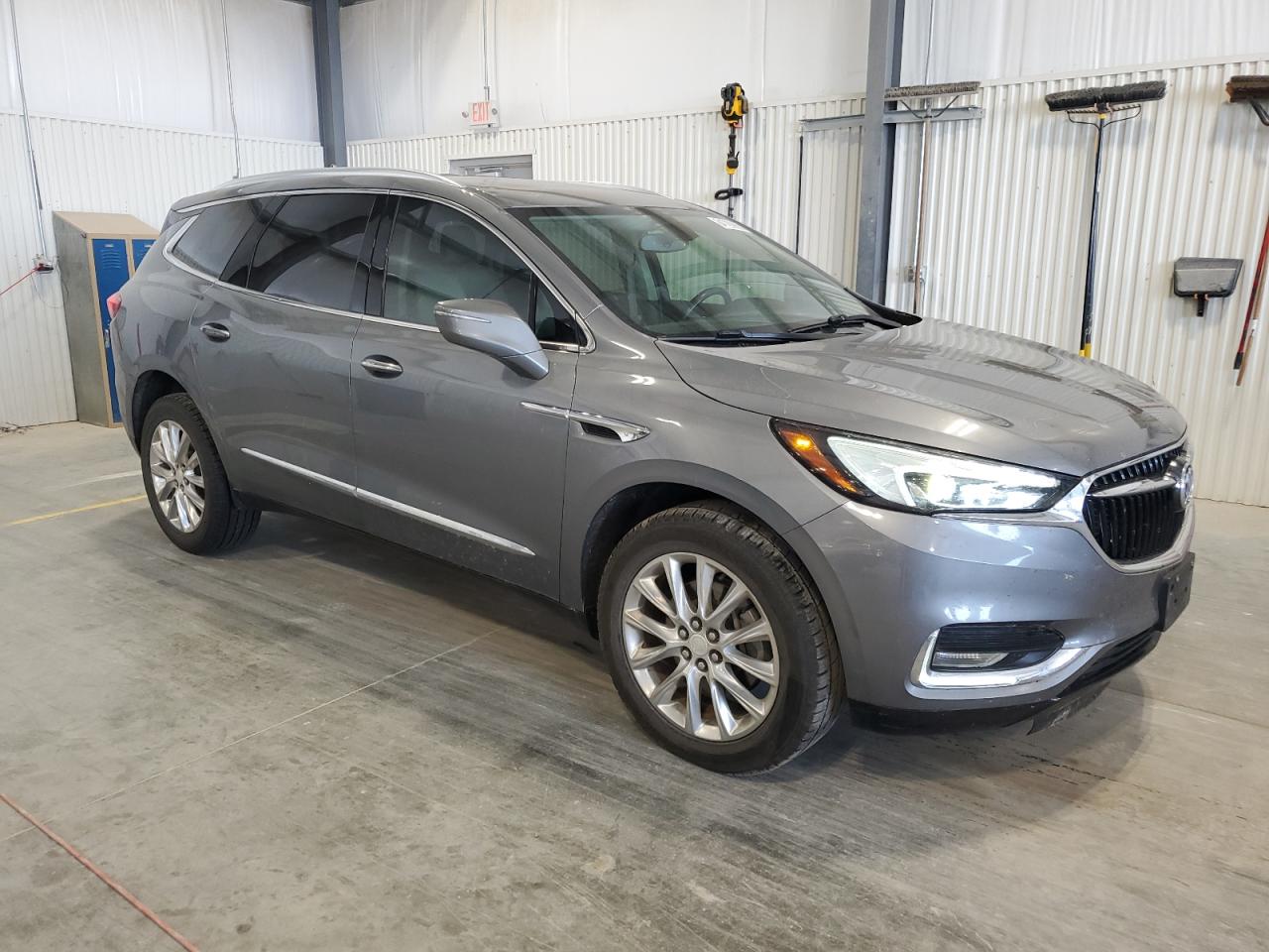 BUICK ENCLAVE ESSENCE