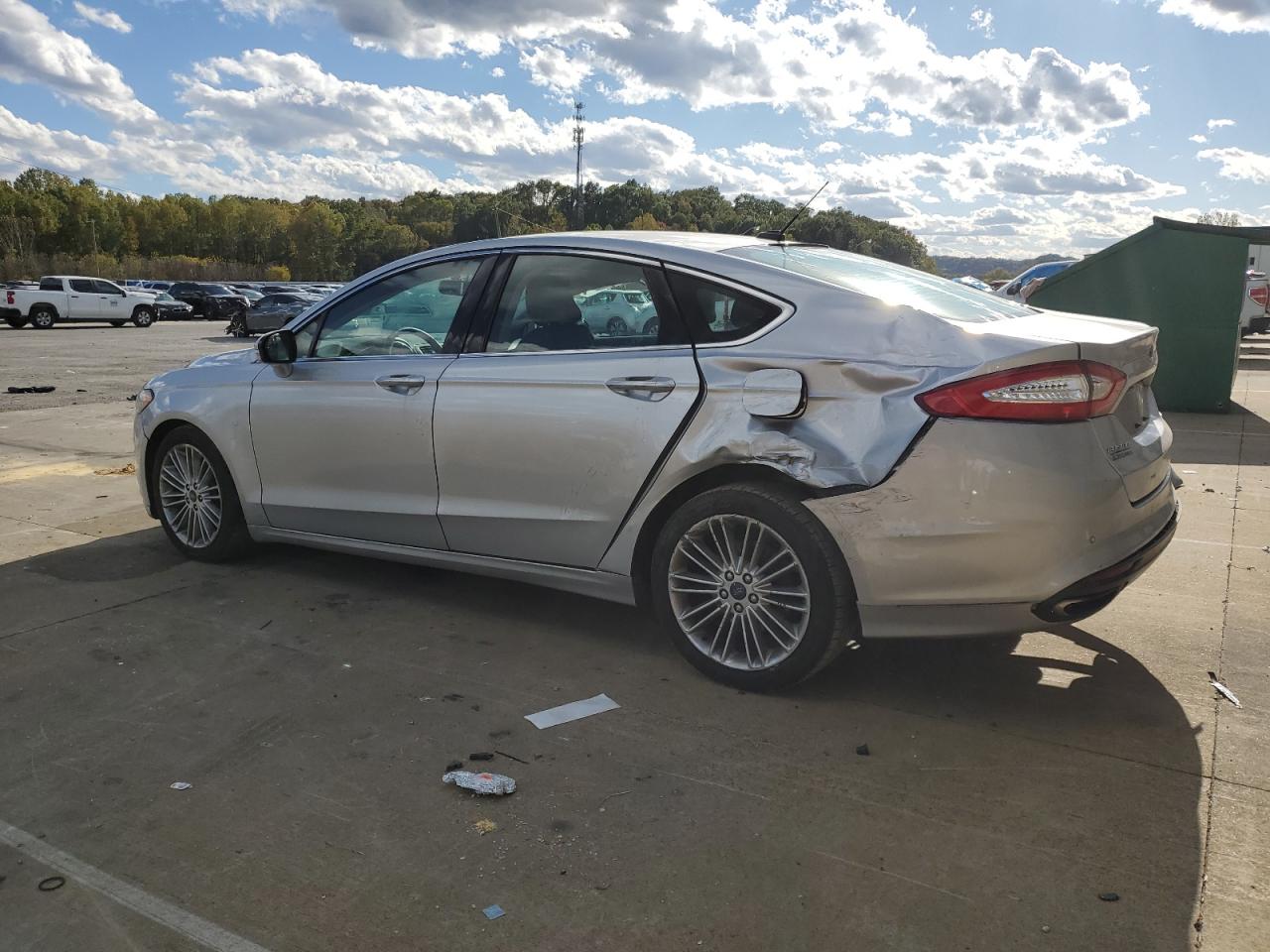 FORD FUSION SE