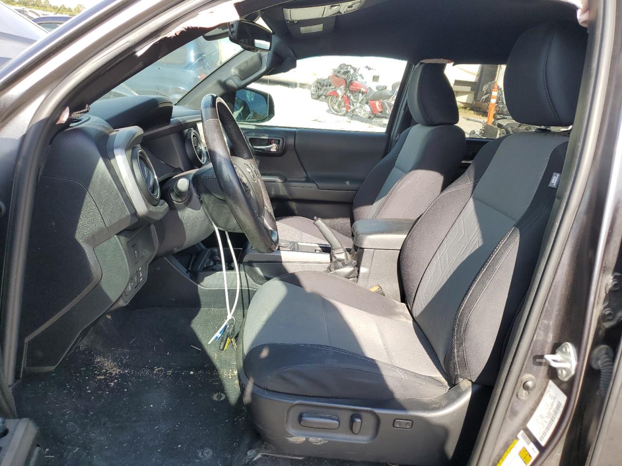 TOYOTA TACOMA DOUBLE CAB