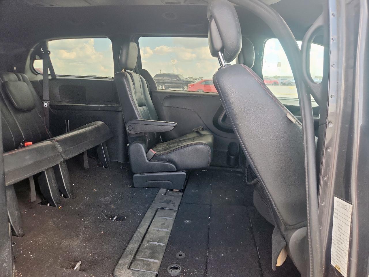 DODGE GRAND CARAVAN R/T