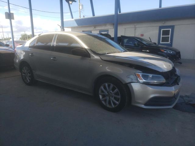 2015 VOLKSWAGEN JETTA SE 3VWD07AJ2FM258704