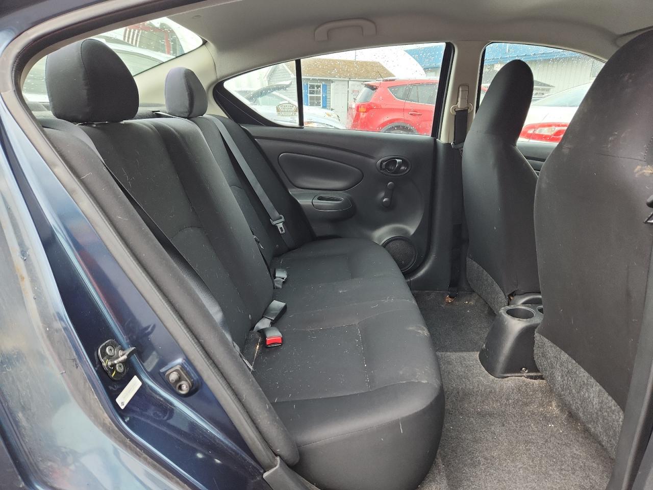 NISSAN VERSA S