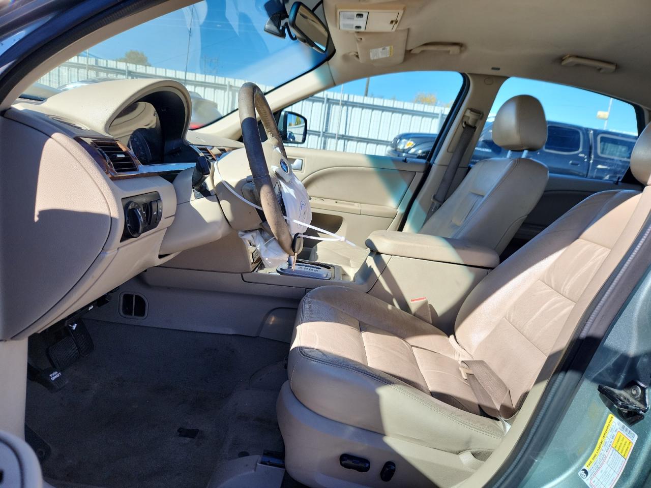 Lot #3281980115 2006 FORD FIVE HUNDR