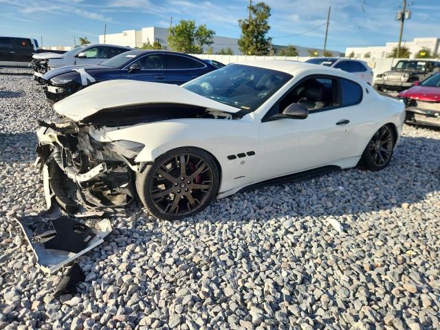 Global Auto Auctions: 2011 MASERATI GRANTURISM