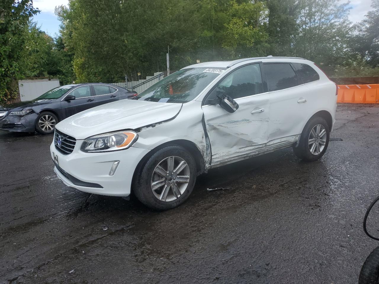 VOLVO XC60 T5 PREMIER