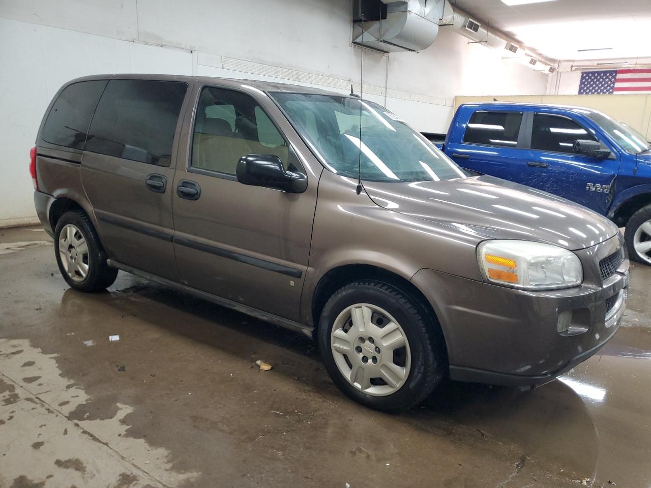 Lot #3278645931 2008 CHEVROLET UPLANDER L