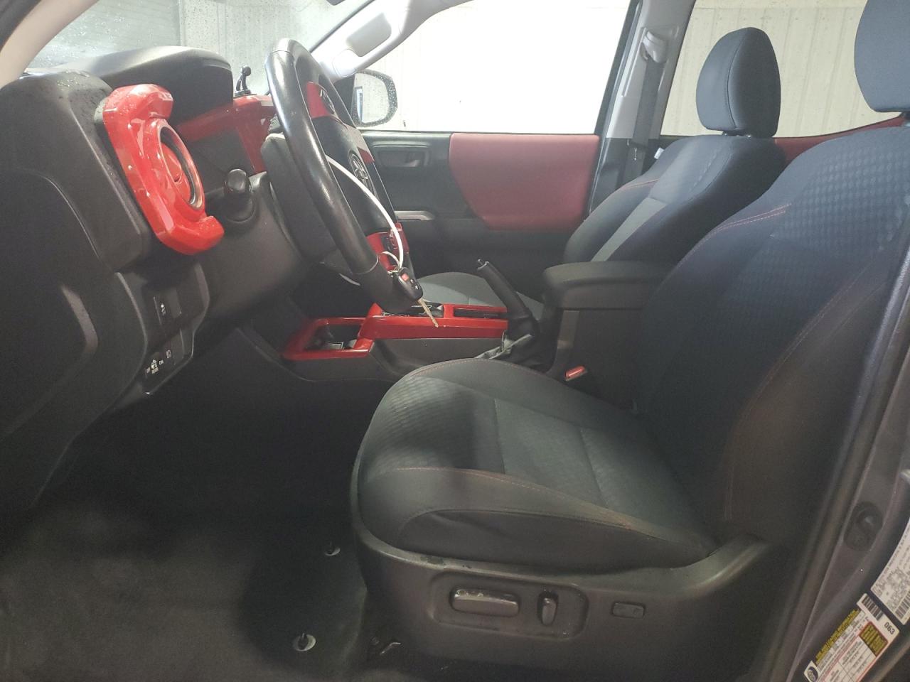 TOYOTA TACOMA DOUBLE CAB