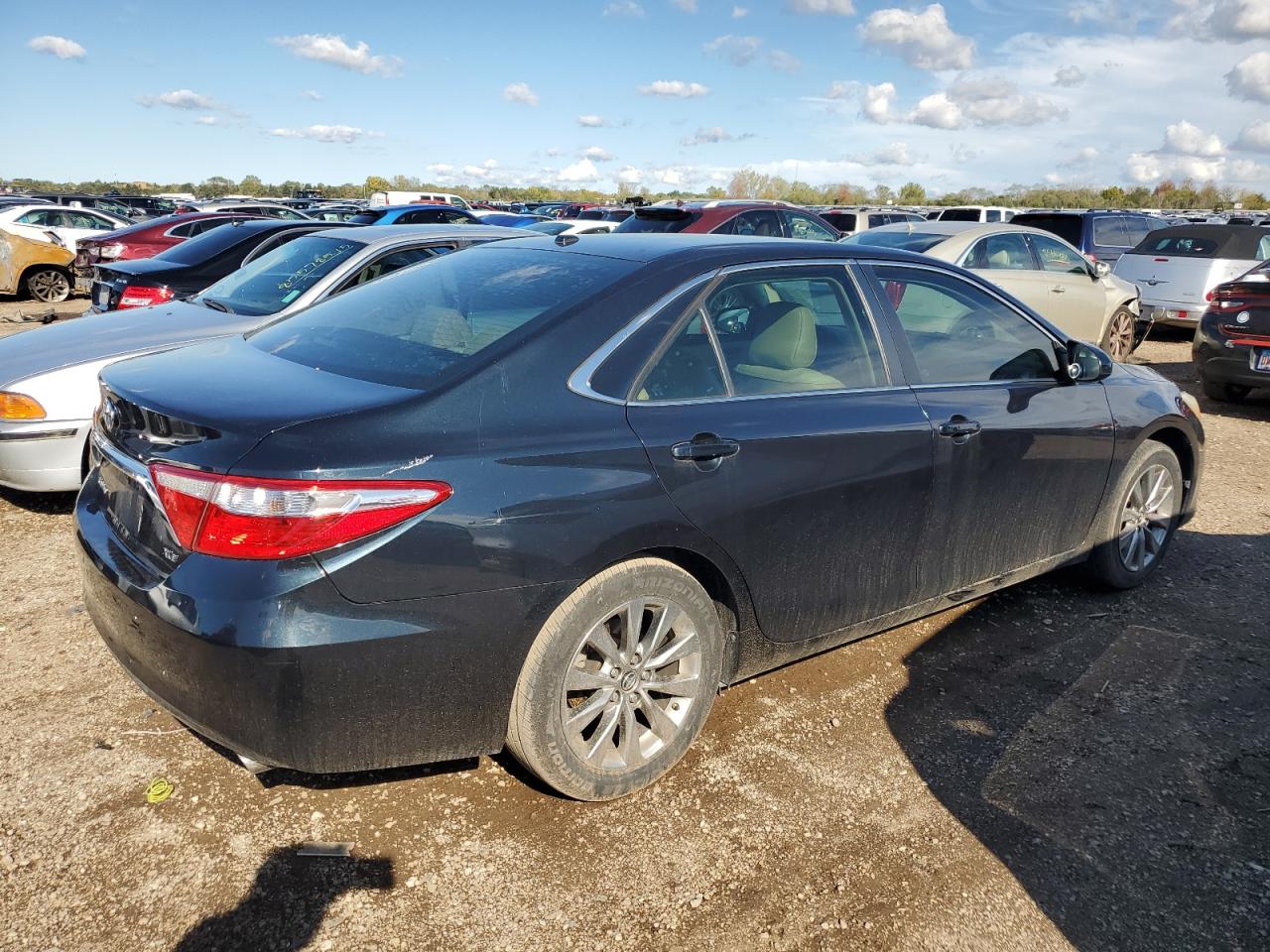TOYOTA CAMRY LE