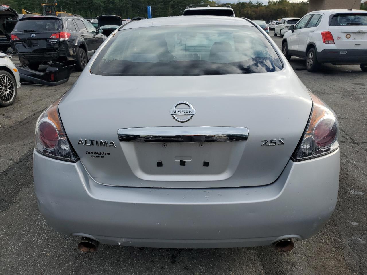 NISSAN ALTIMA BASE