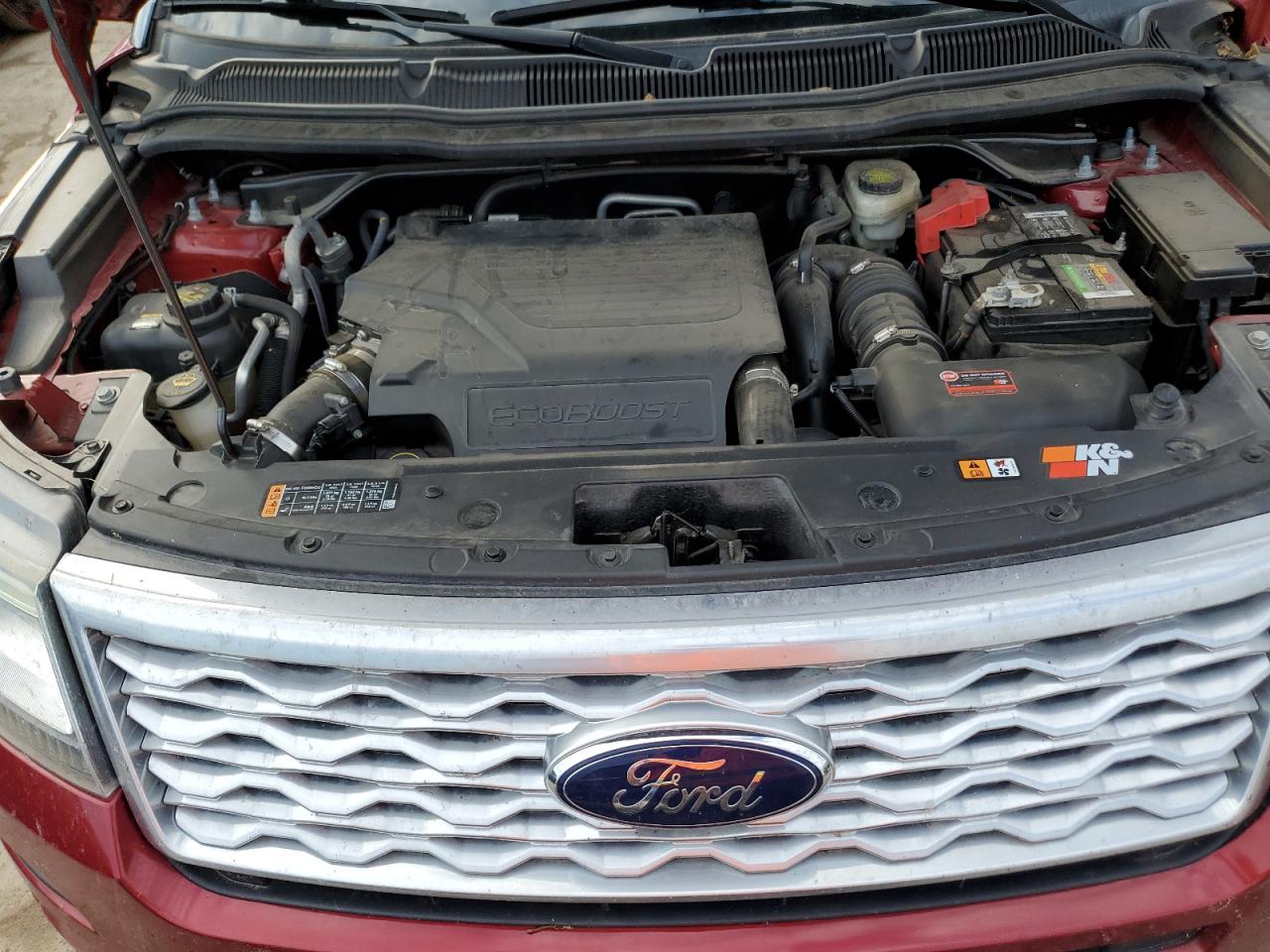 FORD EXPLORER PLATINUM