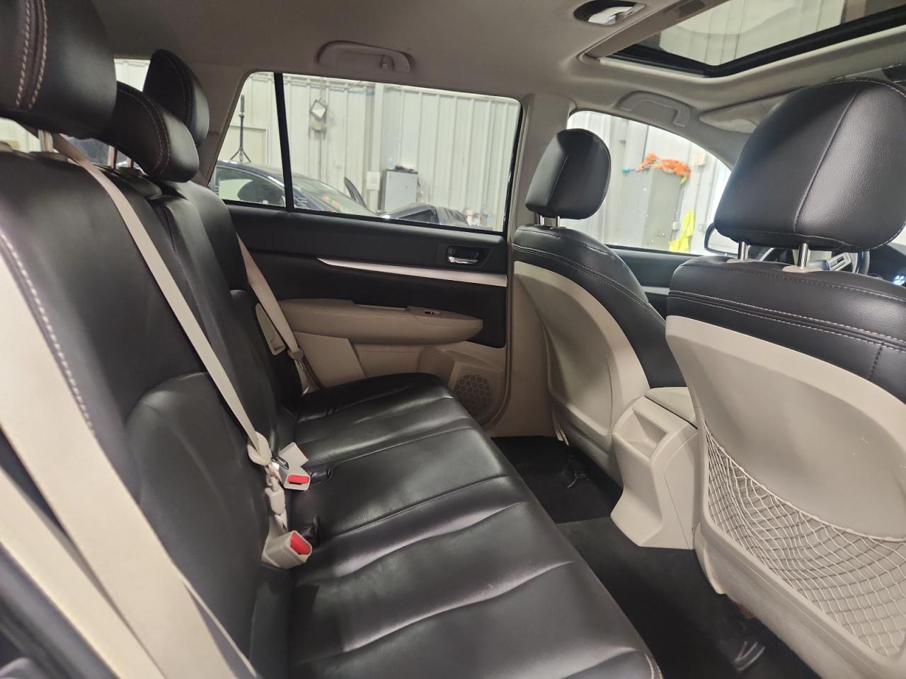 SUBARU OUTBACK 2.5I PREMIUM