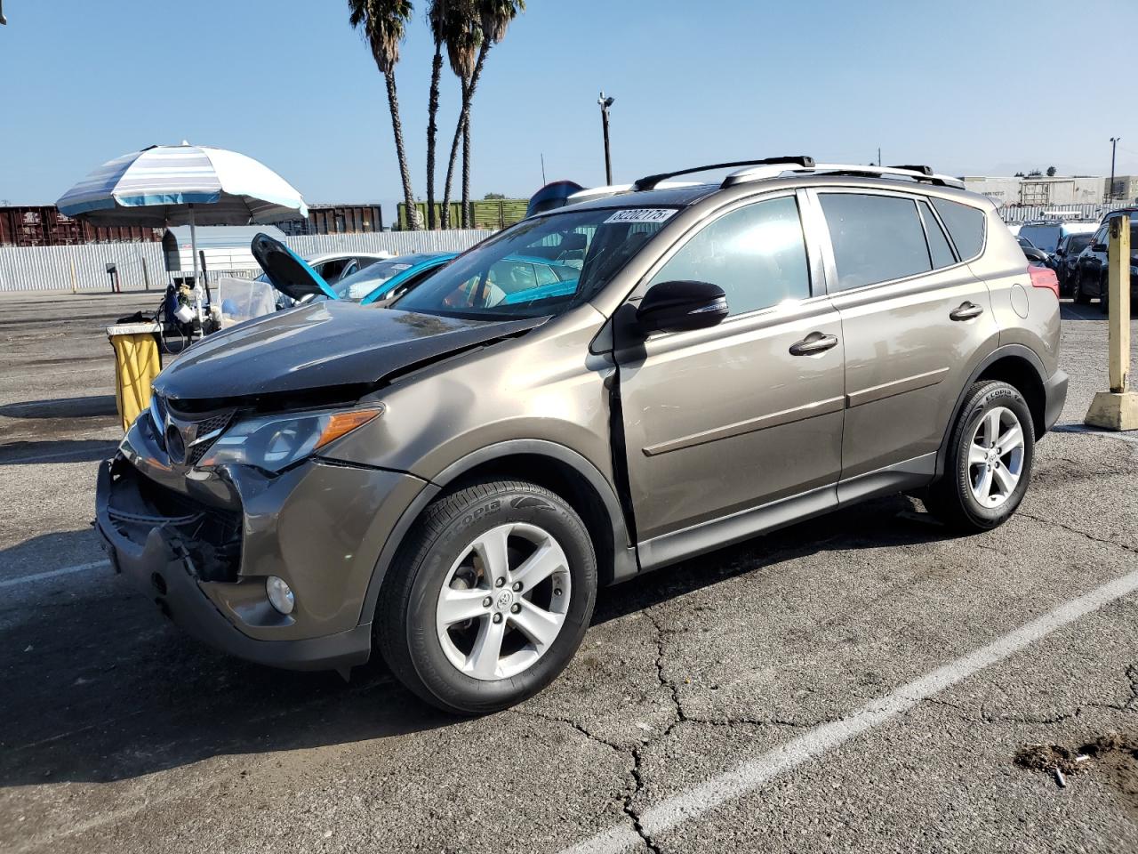 TOYOTA RAV4 XLE