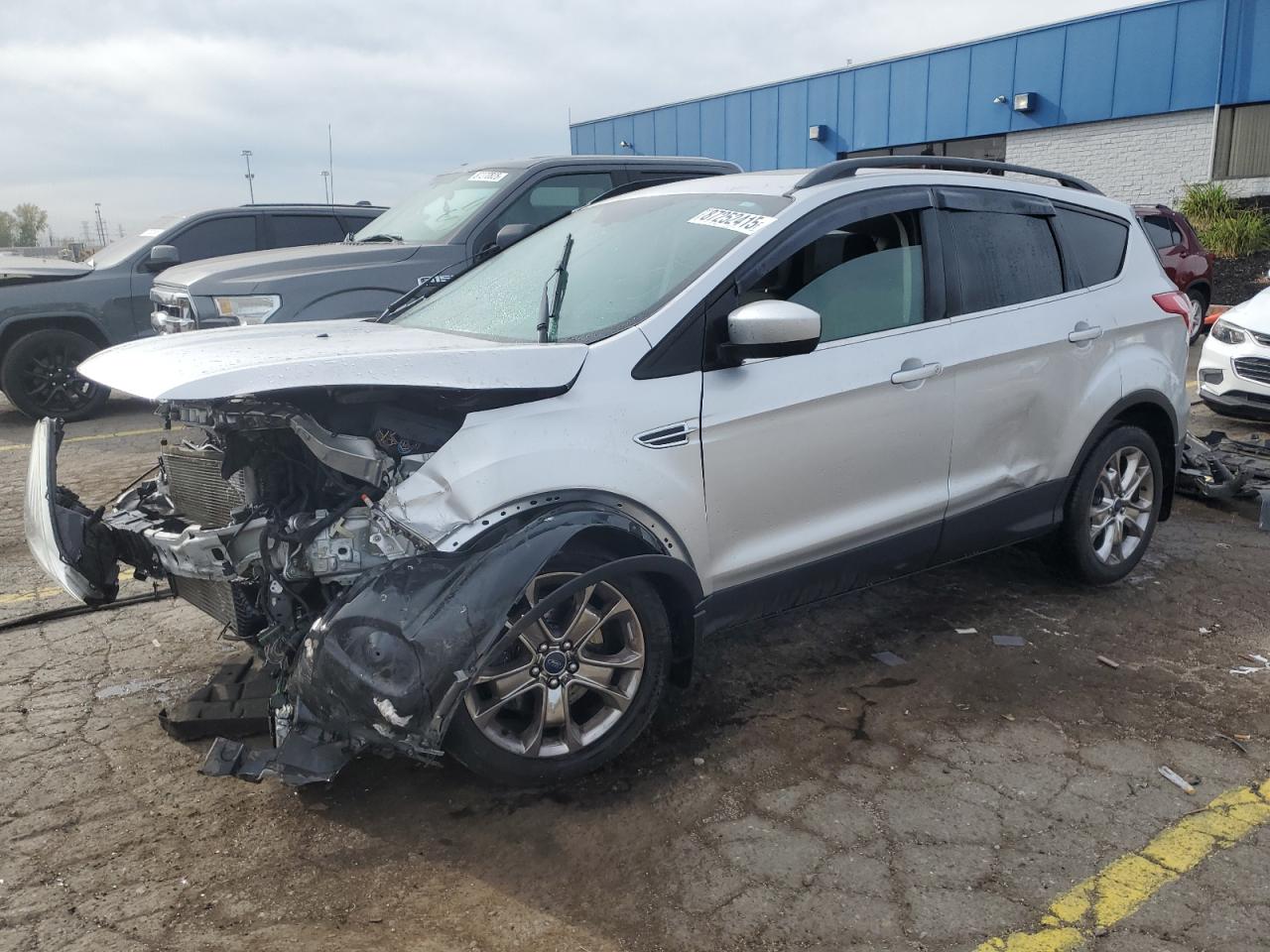 FORD ESCAPE SE