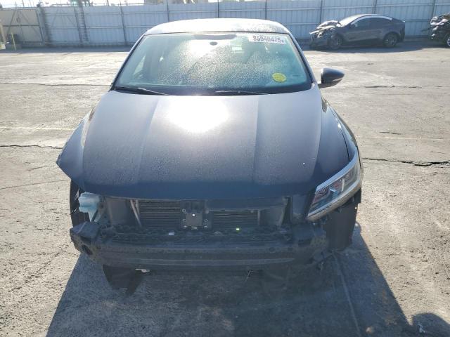 2017 VOLKSWAGEN PASSAT SE 1VWBT7A31HC020332